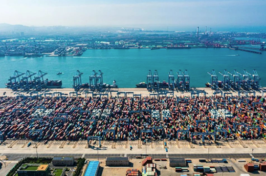 ?山東港口青島港自動化碼頭第九次刷新世界紀錄——國際貨運資訊(圖1) ?山東港口青島港自動化碼頭第九次刷新世界紀錄——國際貨運資訊