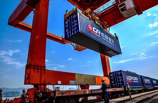 中歐班列逆勢而上:上半年累計開行7473列,發送72萬標箱!(圖1) 中歐班列逆勢而上:上半年累計開行7473列,發送72萬標箱!