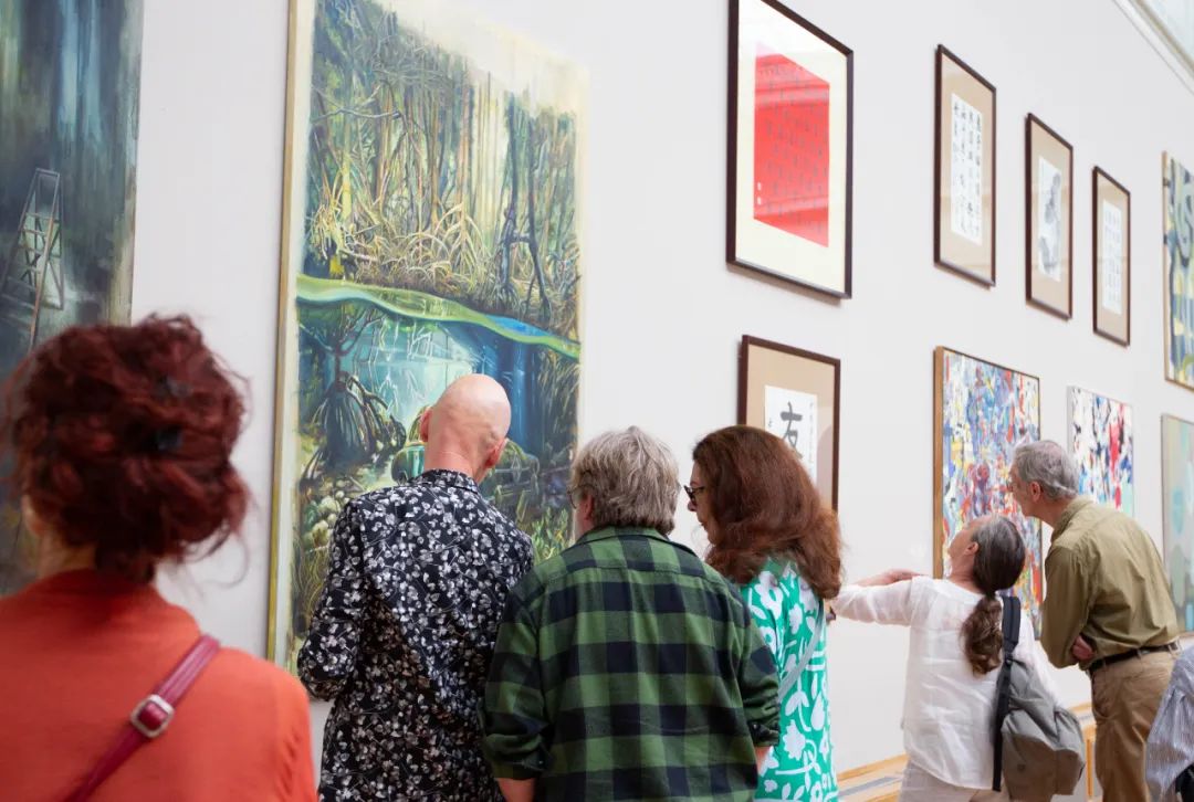 藝術品展會物流實例：45幅大師畫作成功出運！匯利達為2022中荷藝術交流展助力！(圖2)