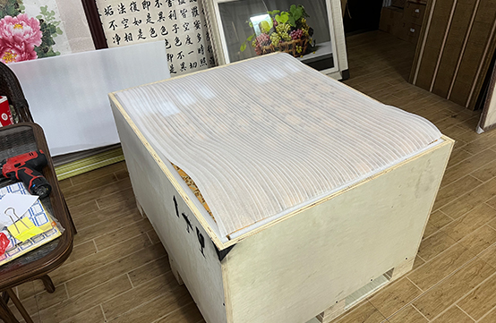 藝術品運輸實例：量身定制包裝運輸等展會物流方案，45幅高價值畫作成功運輸！(圖2)